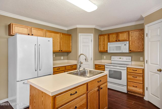 76055 HARLEY Court, Yulee, FL 32097