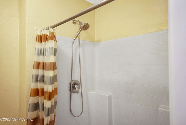 76055 HARLEY Court, Yulee, FL 32097