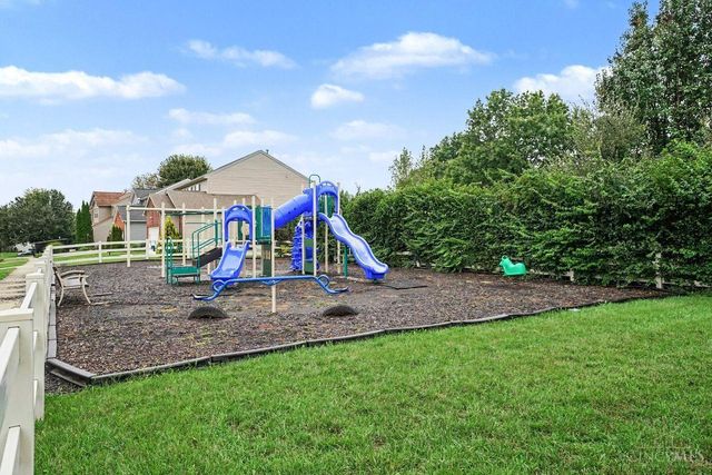 6357 Maple Grove, Hamilton Twp, OH 45152