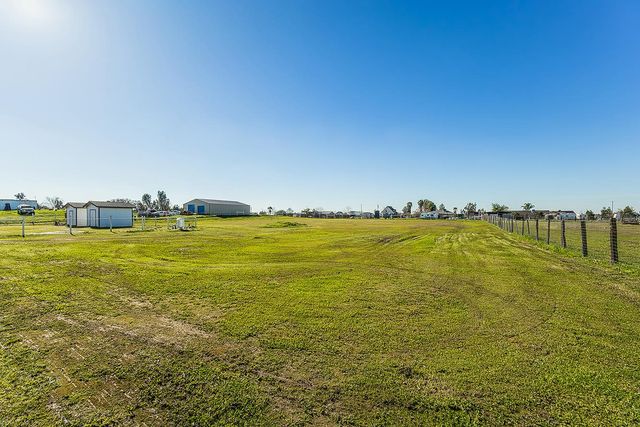 20350 Del Mar Road, Madera, CA 93638