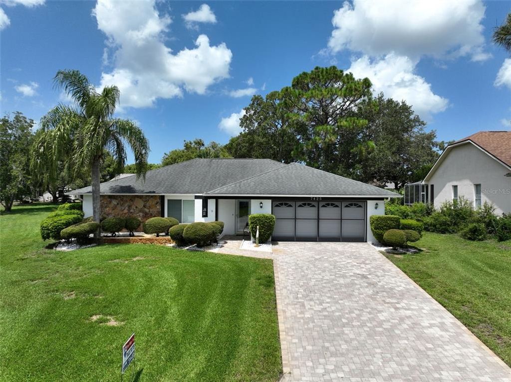 7425 LEITH COURT, Weeki Wachee, FL 34613