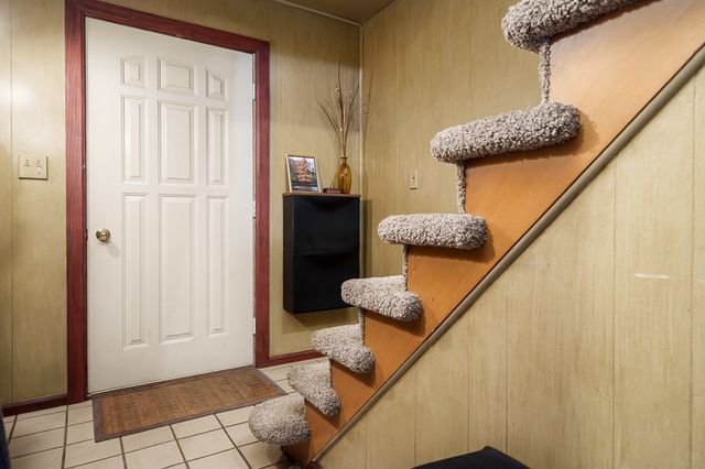 6408 N 1st Street, Loves Park, IL 61111