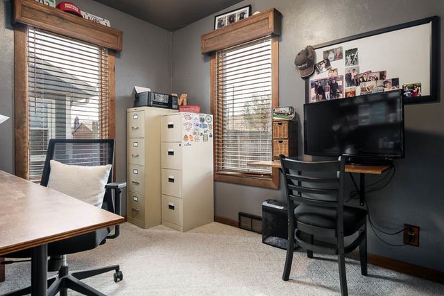 6408 N 1st Street, Loves Park, IL 61111