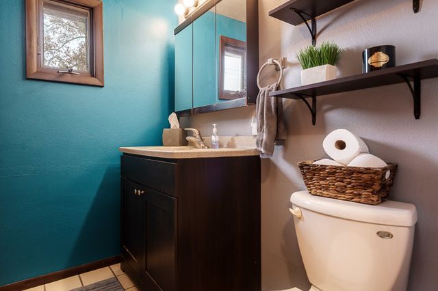 6408 N 1st Street, Loves Park, IL 61111