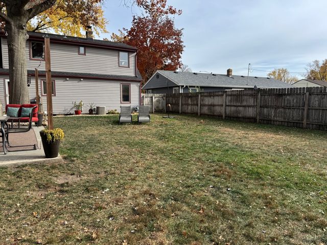 6408 N 1st Street, Loves Park, IL 61111