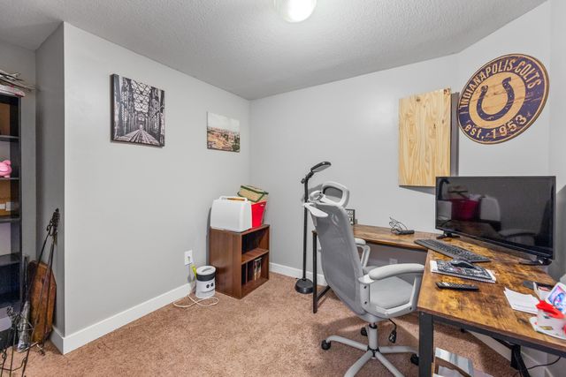 600 Laramie Cir, Maize, KS 67101