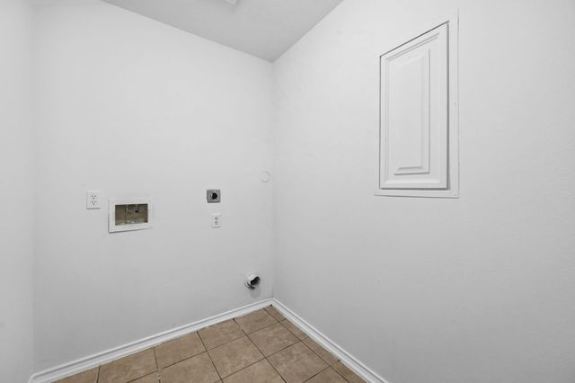 9006 Blue Cedar Lane, Humble, TX 77338