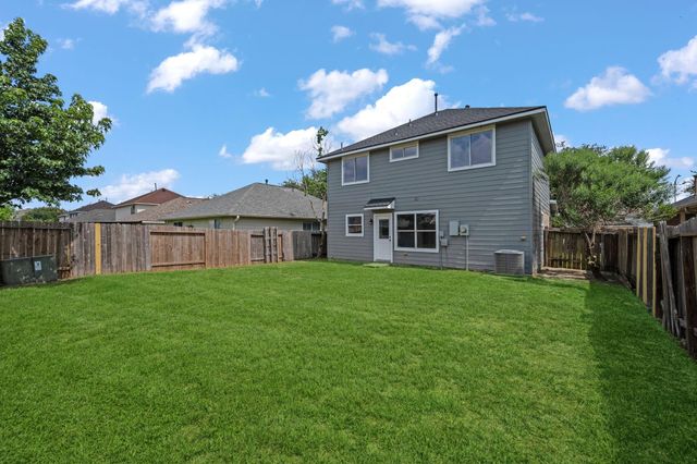 9006 Blue Cedar Lane, Humble, TX 77338
