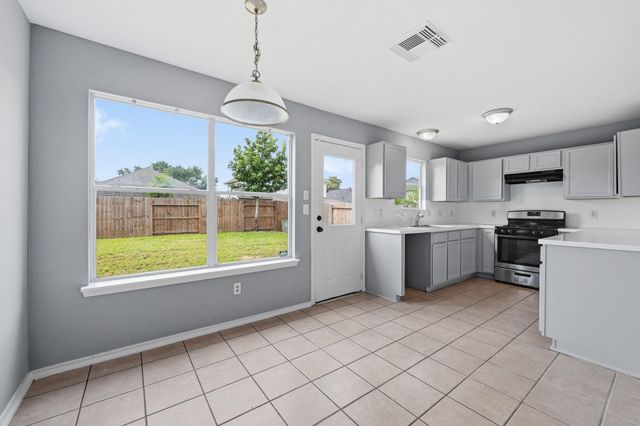 9006 Blue Cedar Lane, Humble, TX 77338