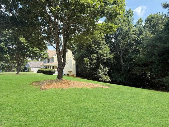 5154 Maplewood Lane, Gainesville, GA 30504