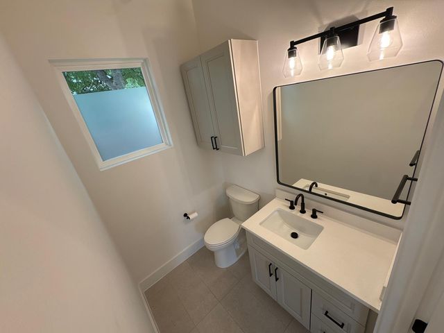 4806 Lott Ave, Austin, TX 78721