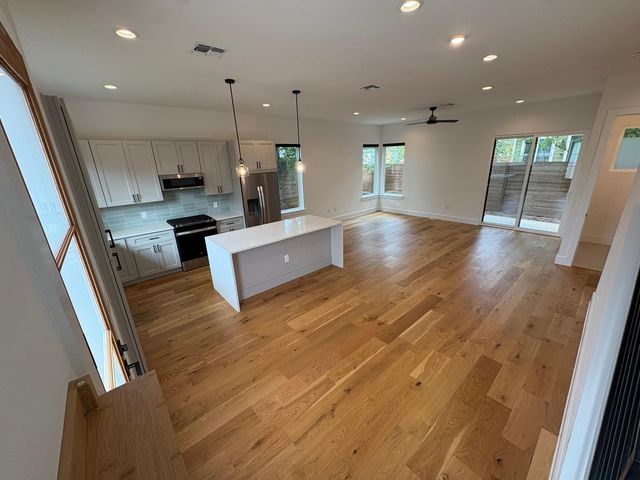 4806 Lott Ave, Austin, TX 78721