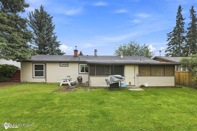 820 Dogwood Street, Anchorage, AK 99501