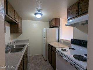 3150 E Bellevue Street # 9, Tucson, AZ 85719