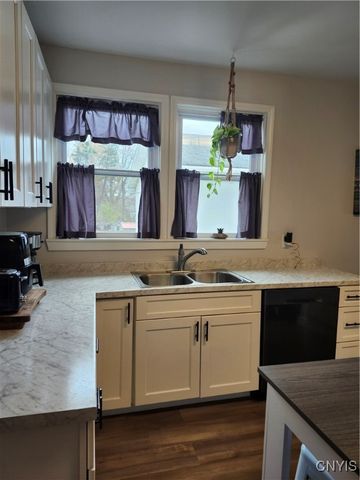 106 Laurel Avenue, Salina, NY 13088