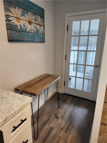 106 Laurel Avenue, Salina, NY 13088