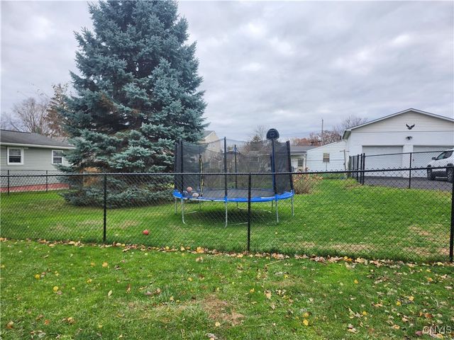 106 Laurel Avenue, Salina, NY 13088