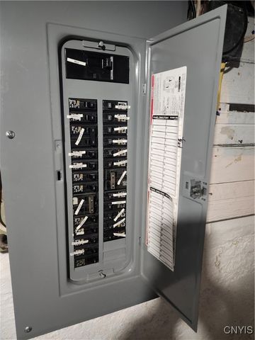 106 Laurel Avenue, Salina, NY 13088