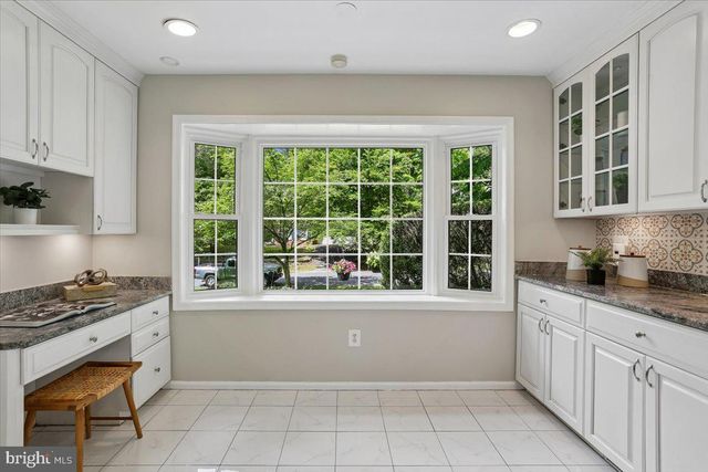 11427 BEDFORDSHIRE AVE, Potomac, MD 20854