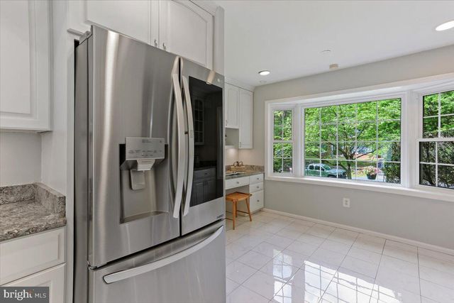 11427 BEDFORDSHIRE AVE, Potomac, MD 20854