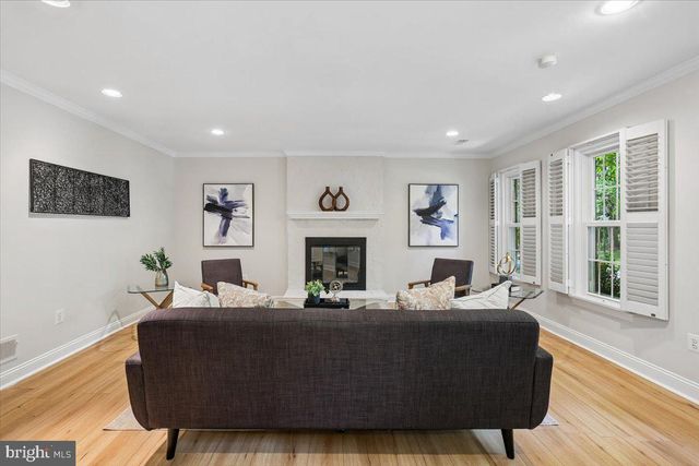 11427 BEDFORDSHIRE AVE, Potomac, MD 20854