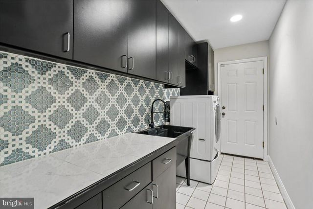 11427 BEDFORDSHIRE AVE, Potomac, MD 20854