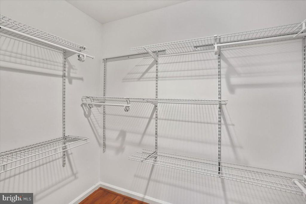 Image 40 of property listing at 11427 BEDFORDSHIRE AVE, Potomac, MD 20854