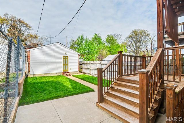 4137 Virginia Avenue, St Louis, MO 63118