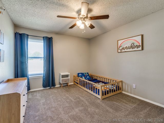 1105 W Durham Street, Broken Arrow, OK 74011