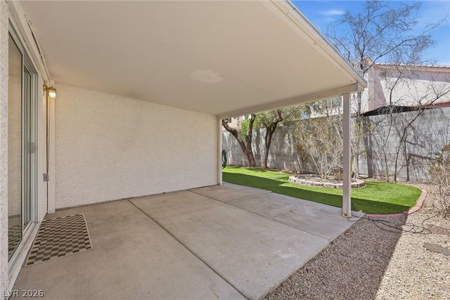 1221 Rainbow Meadows Drive, Las Vegas, NV 89128