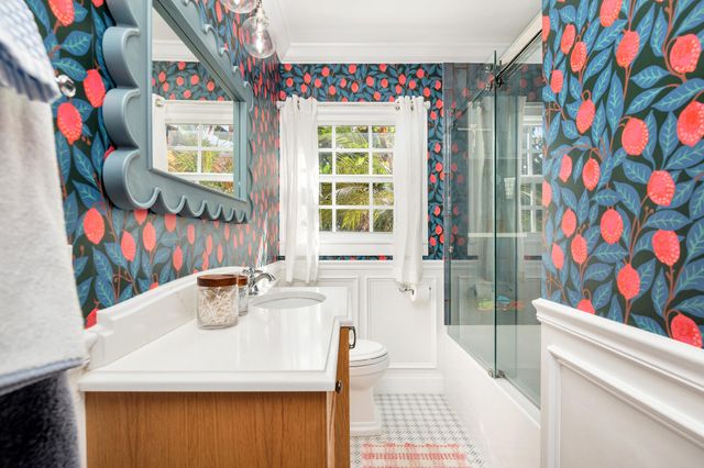 859 Sunset Road, West Palm Beach, FL 33401