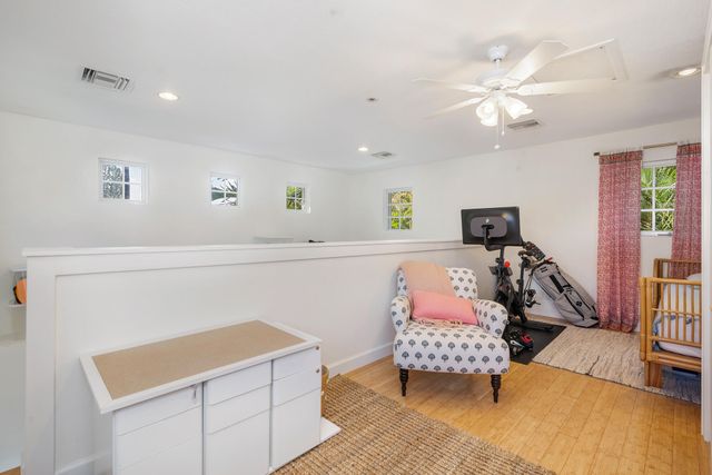 859 Sunset Road, West Palm Beach, FL 33401