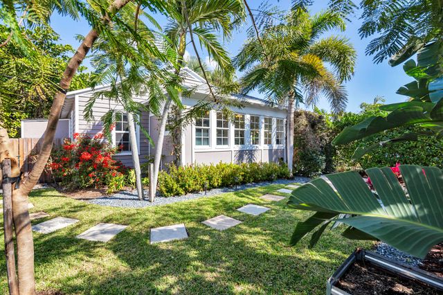 859 Sunset Road, West Palm Beach, FL 33401