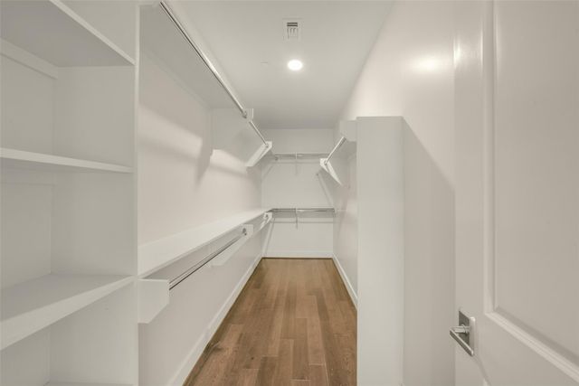 2047 Westcreek Lane 302, Houston, TX 77027