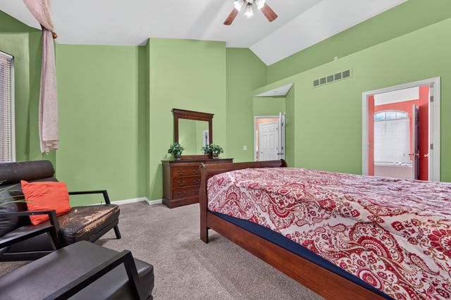 24381 Elmhurst Avenue, Farmington Hills, MI 48336