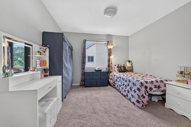 24381 Elmhurst Avenue, Farmington Hills, MI 48336