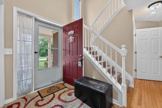 24381 Elmhurst Avenue, Farmington Hills, MI 48336