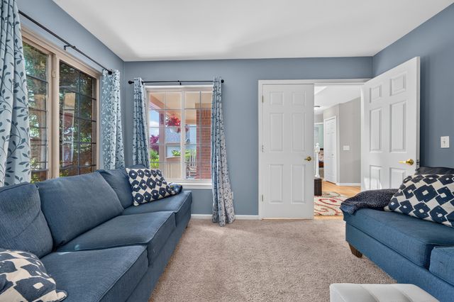 24381 Elmhurst Avenue, Farmington Hills, MI 48336