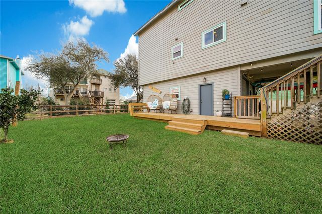 415 Narcissus Road, Clear Lake Shores, TX 77565