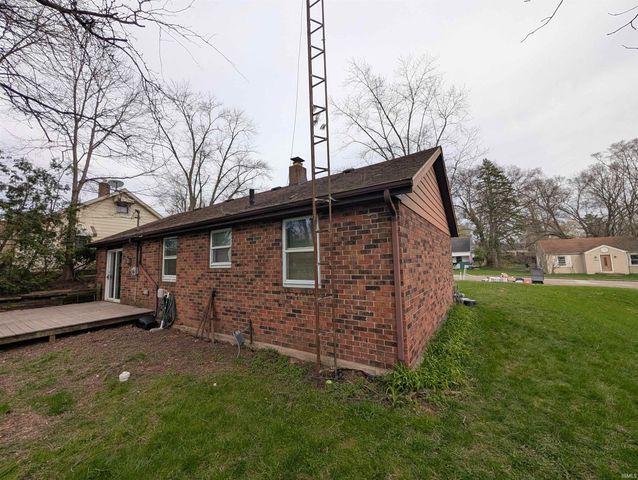 54213 Terrace Lane, South Bend, IN 46635