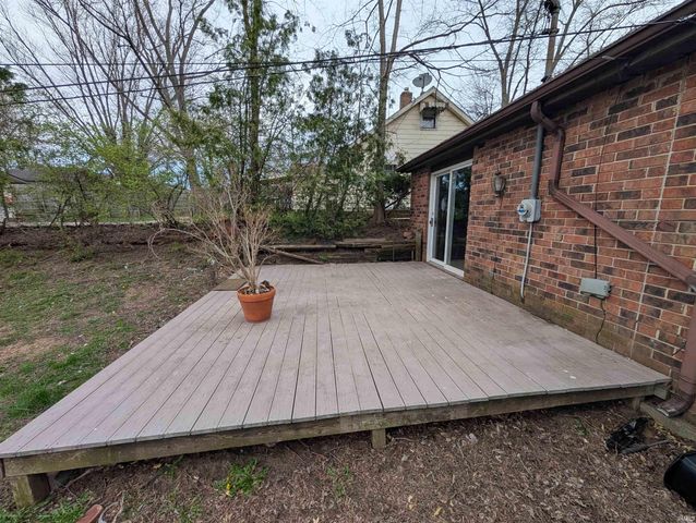 54213 Terrace Lane, South Bend, IN 46635