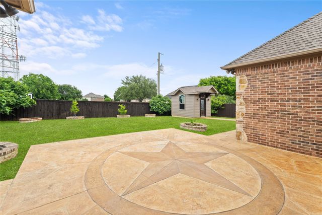 1206 Genesis Drive, Mansfield, TX 76063