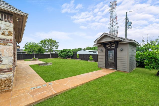 1206 Genesis Drive, Mansfield, TX 76063