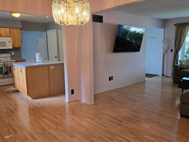 5189 Old Cove Road, Clarkston, MI 48346