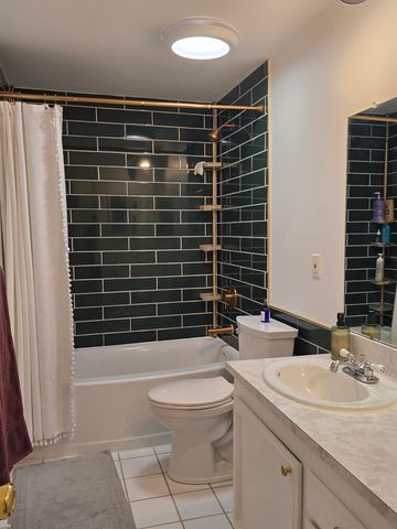 5189 Old Cove Road, Clarkston, MI 48346