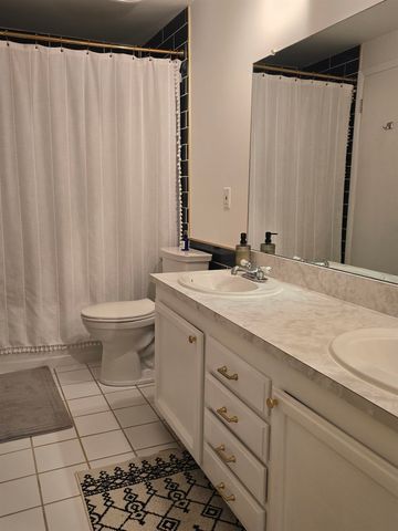 5189 Old Cove Road, Clarkston, MI 48346