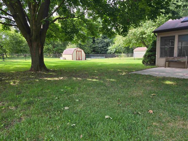 5189 Old Cove Road, Clarkston, MI 48346
