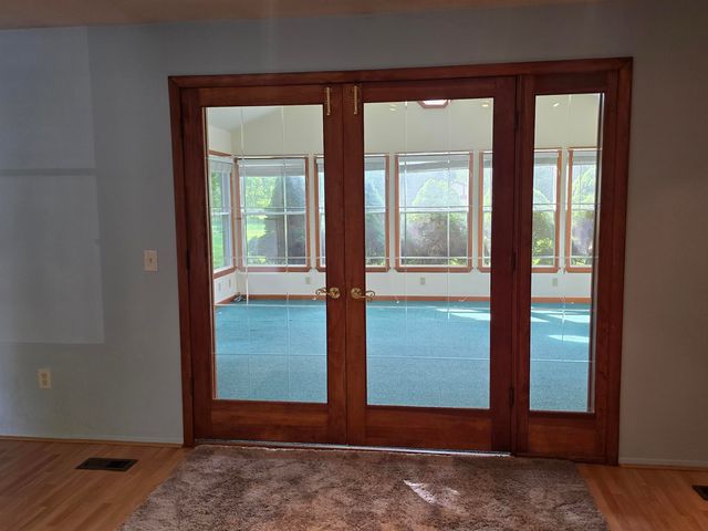 5189 Old Cove Road, Clarkston, MI 48346