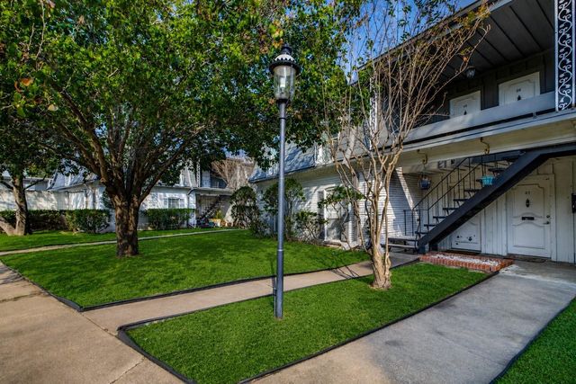 9025 Rue Cambon Street 66, Houston, TX 77074