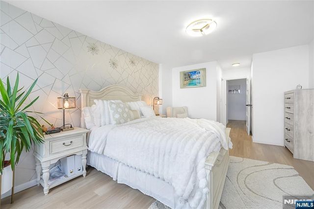 200 Winston 1008, Cliffside Park, NJ 07010